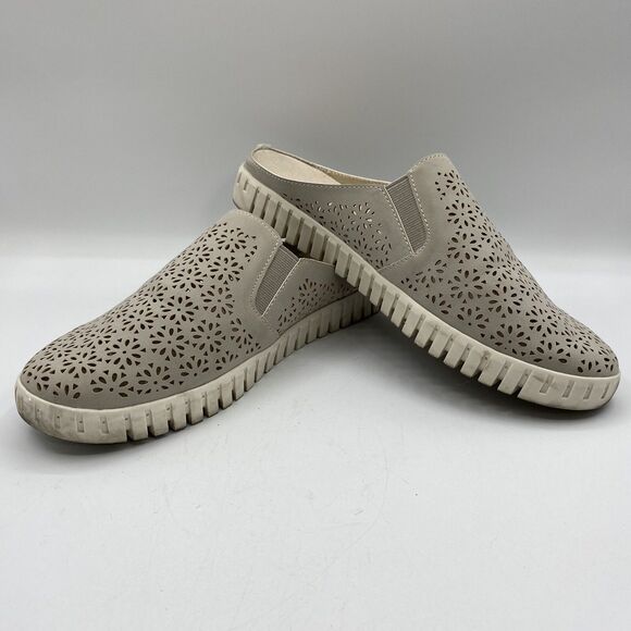 Jsport Women's Taupe Floral Laser Cut Slip On Mule Sneaker Size 8 - Picture 5 of 7